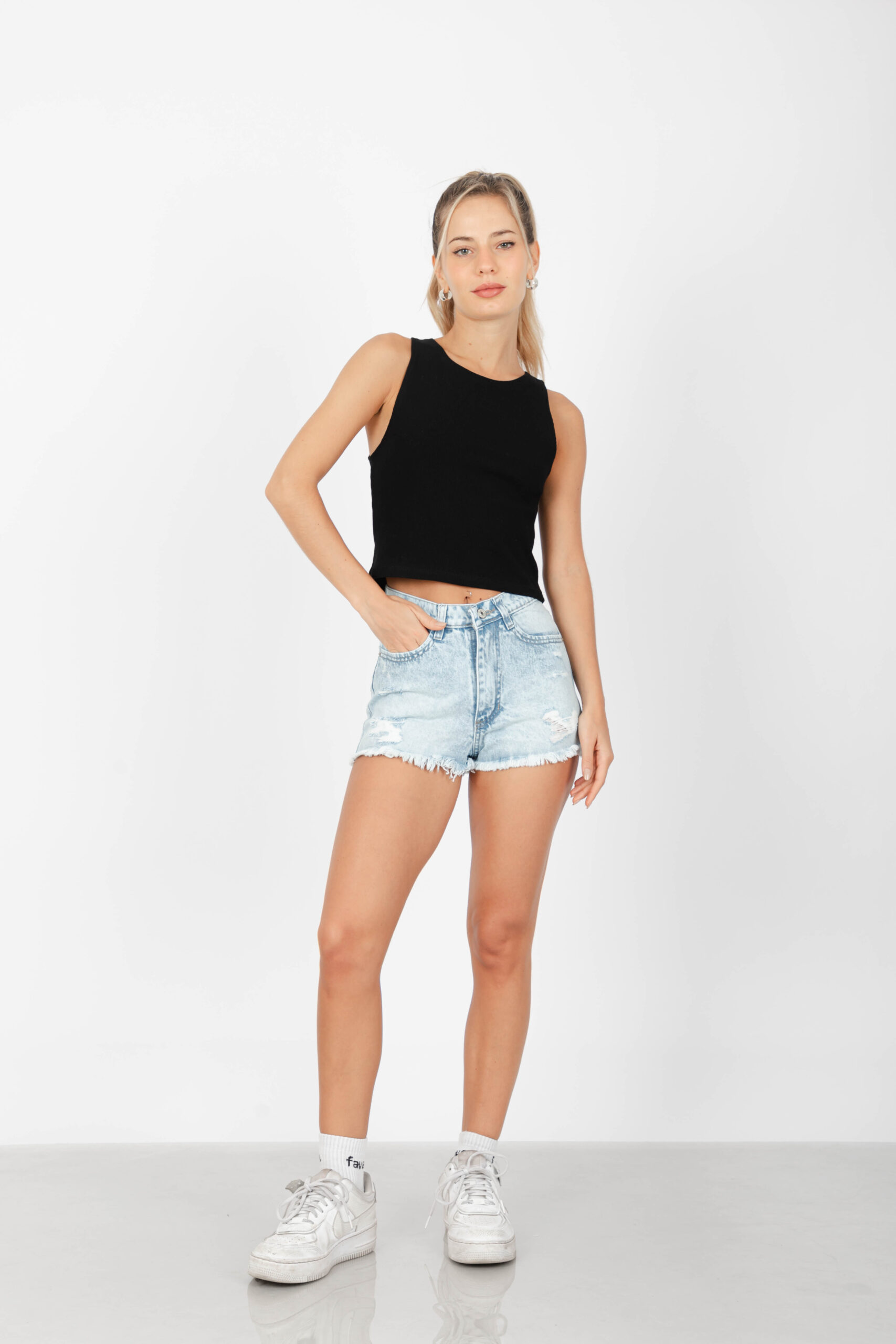 Art 3533 Short rigido roto aires