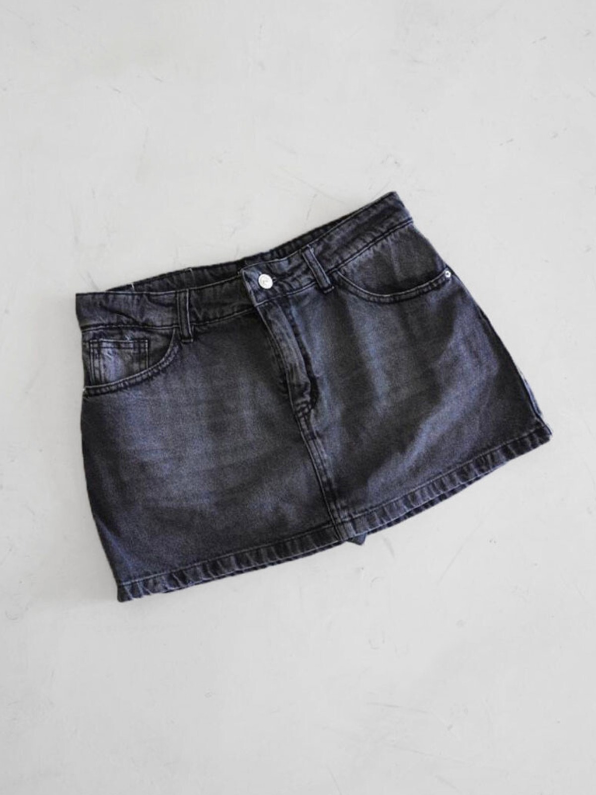 Art. 3701 Skort Basico Negro